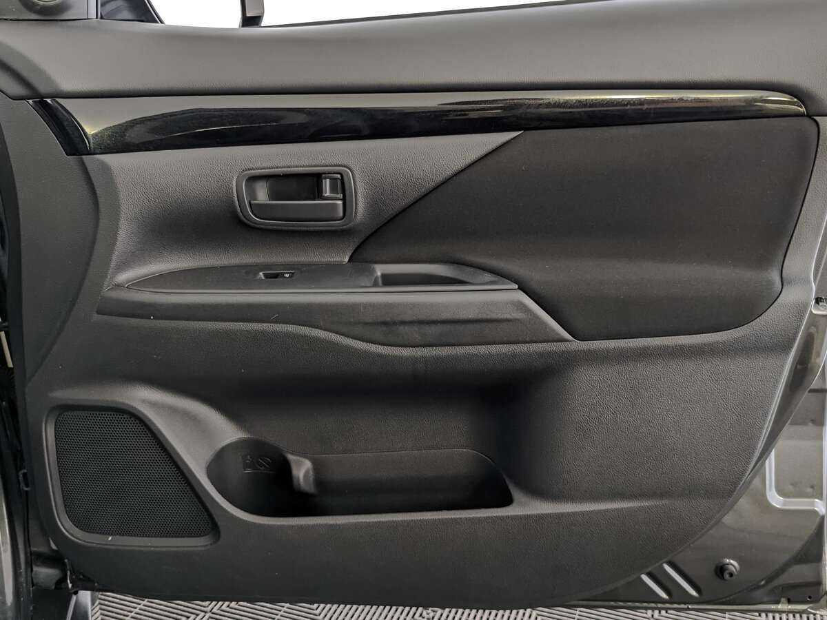 Купить Mitsubishi Outlander, 2019, 82 481 км, фото №21