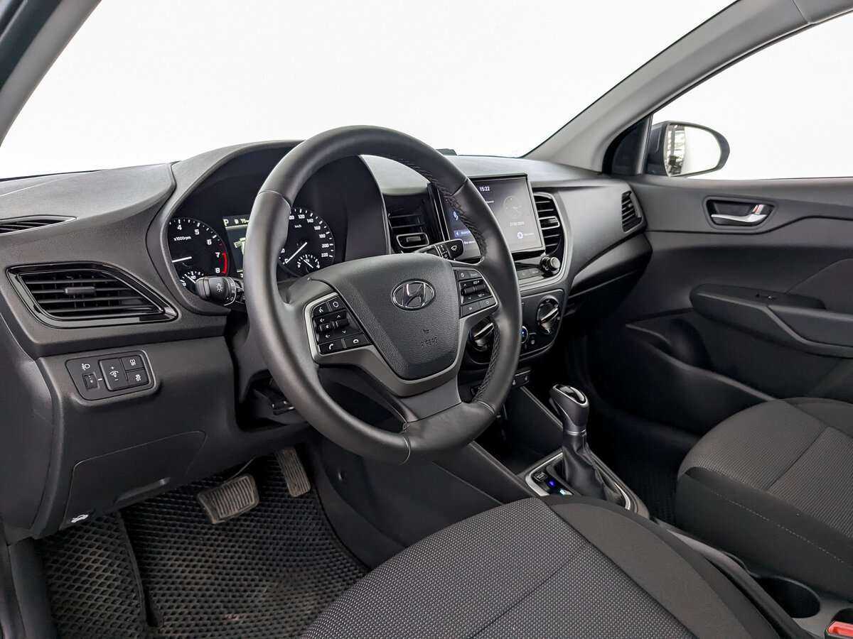 Купить Hyundai Solaris, 2022, 36 075 км, фото №13