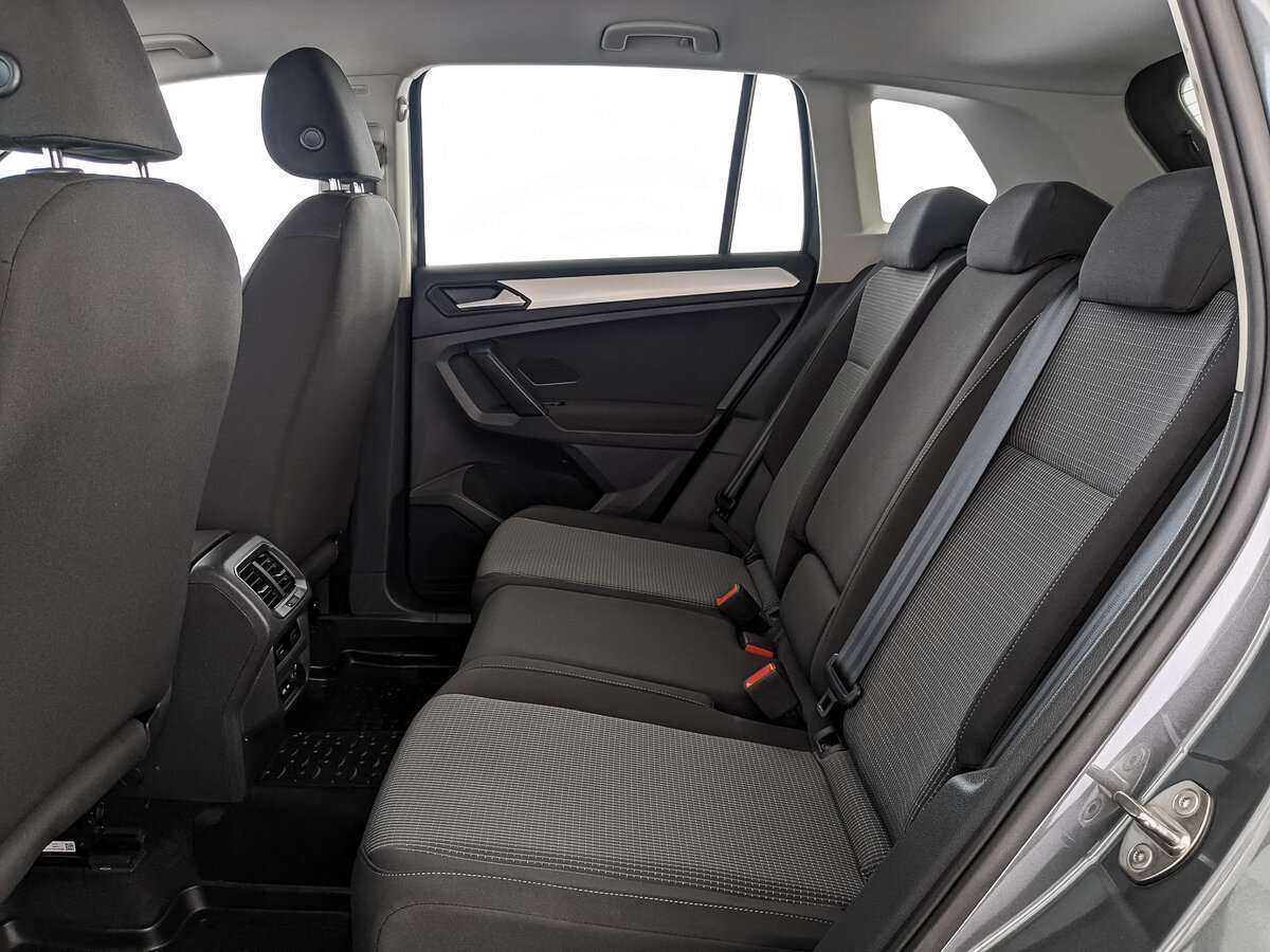 Купить Volkswagen Tiguan, 2021, 92 612 км, фото №12