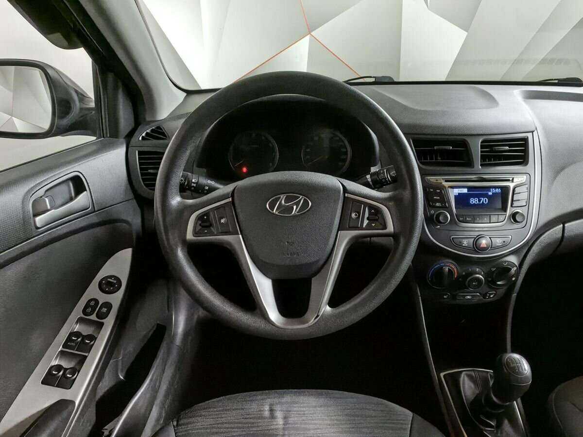 Купить Hyundai Solaris, 2016, 185 132 км, фото №14