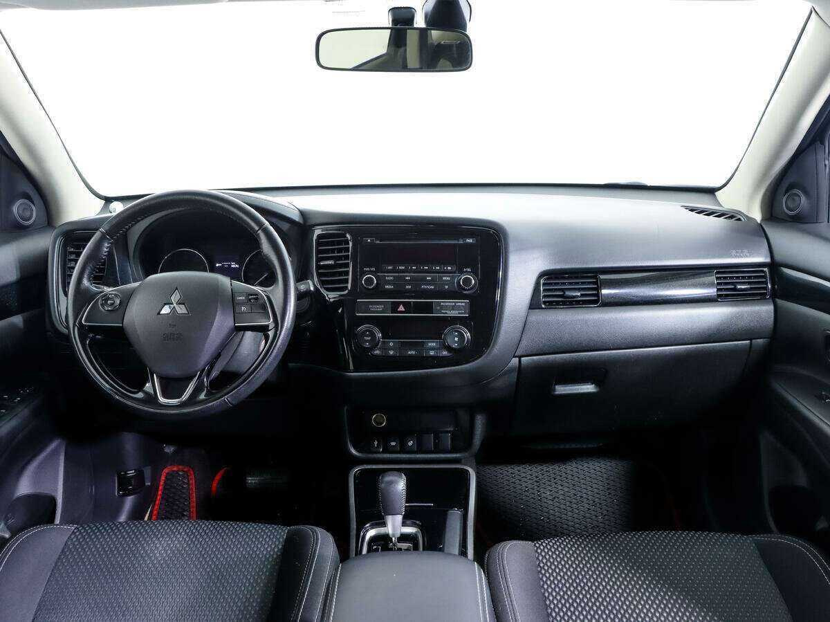 Купить Mitsubishi Outlander, 2019, 120 000 км, фото №10