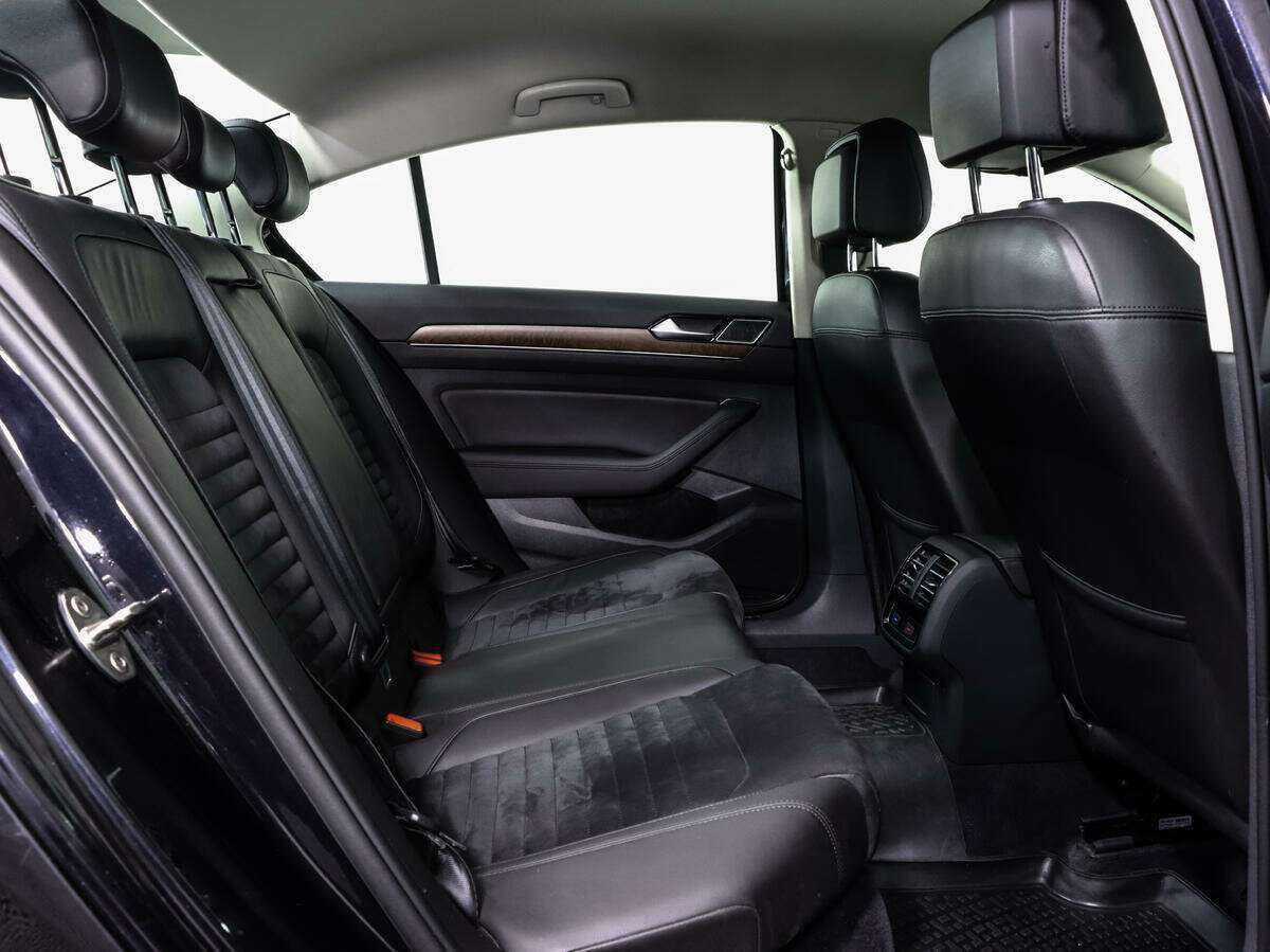 Купить Volkswagen Passat, 2016, 140 877 км, фото №14