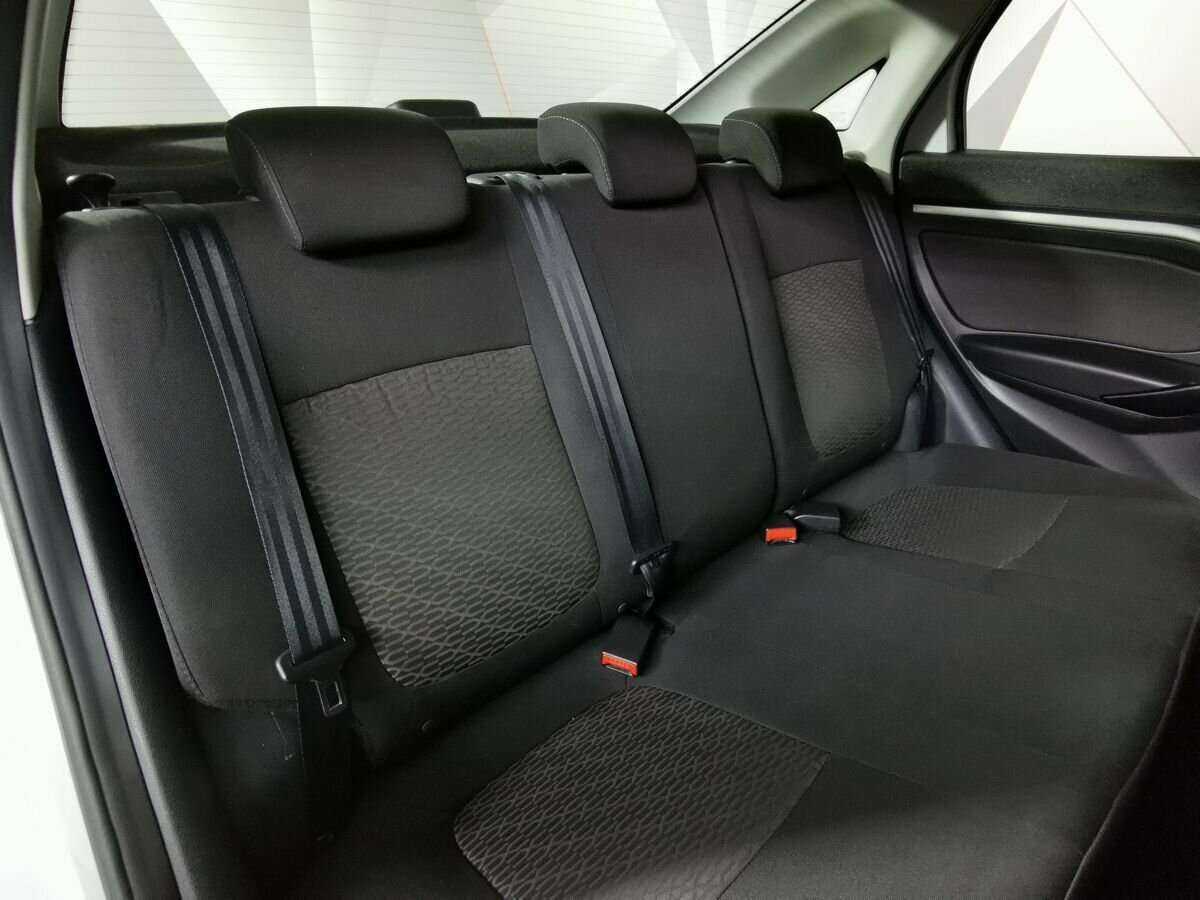 Купить Lada (ВАЗ) Vesta, 2018, 167 572 км, фото №13