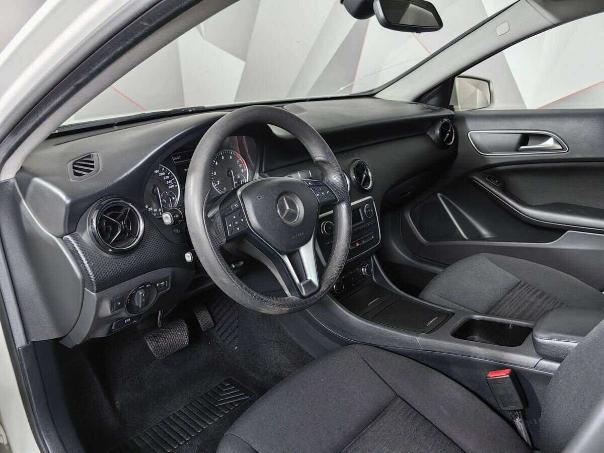 Купить Mercedes-Benz A-Класс 180, 2014, 217 768 км, фото №14
