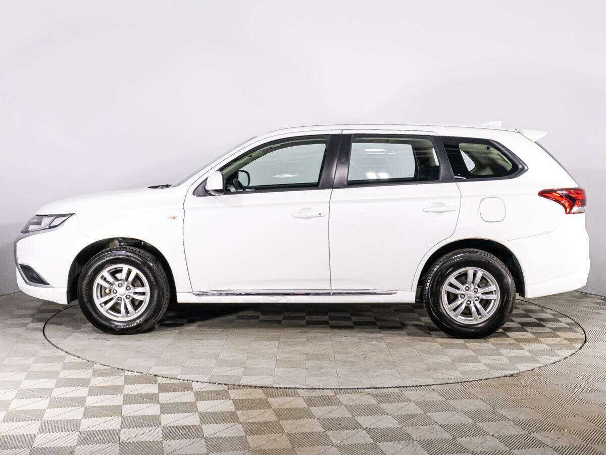 Купить Mitsubishi Outlander, 2022, 17 063 км, фото №8