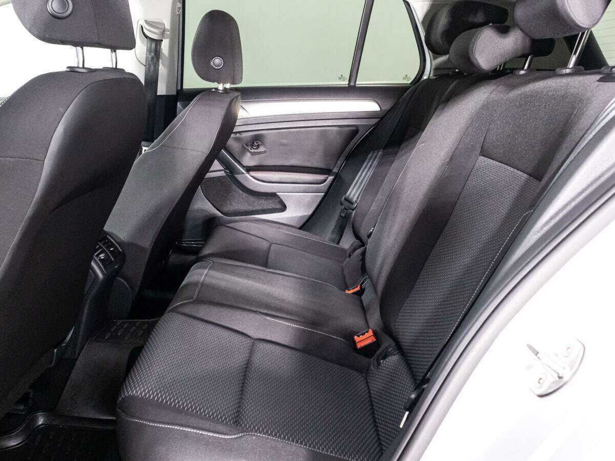 Купить Volkswagen Golf, 2018, 87 183 км, фото №10