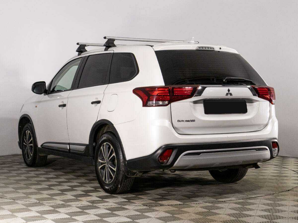 Купить Mitsubishi Outlander, 2020, 84 000 км, фото №7