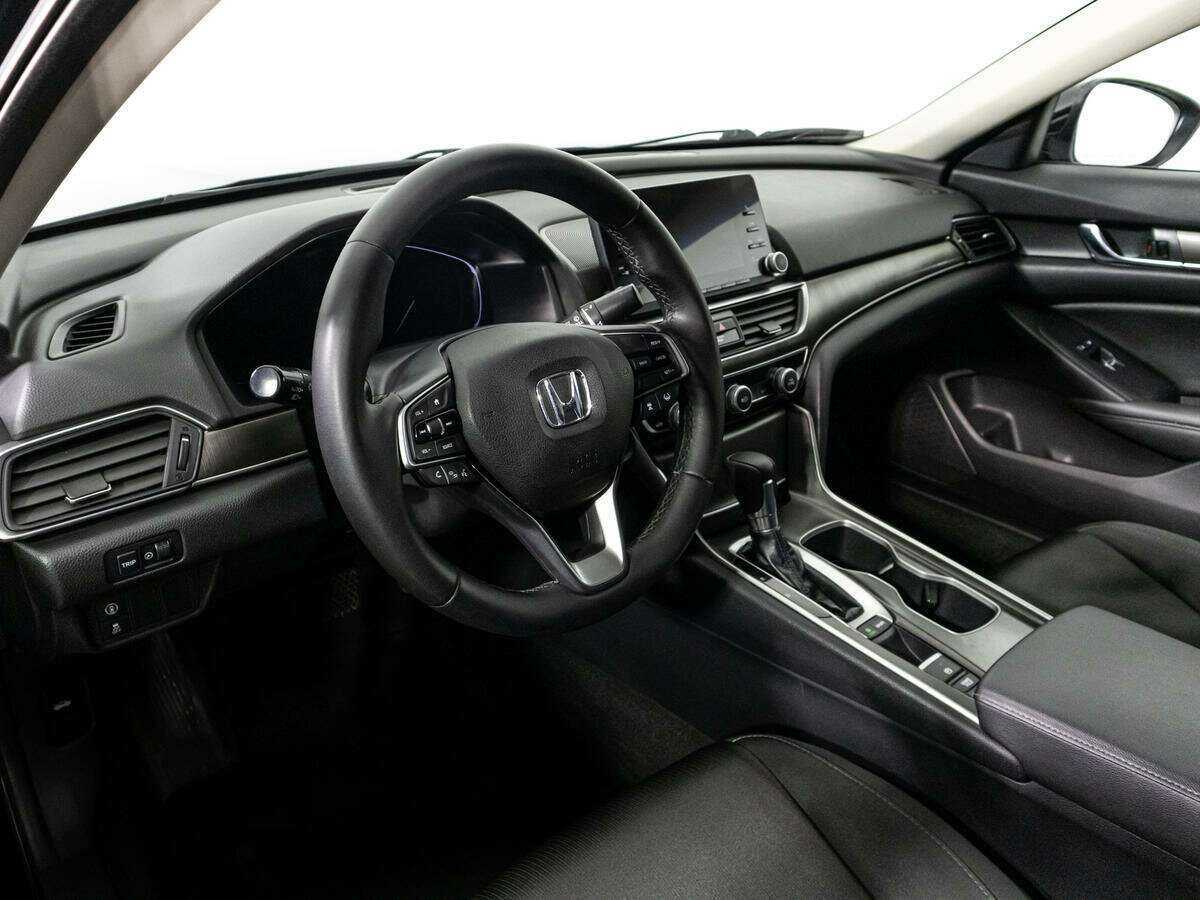 Купить Honda Accord, 2018, 71 110 км, фото №11