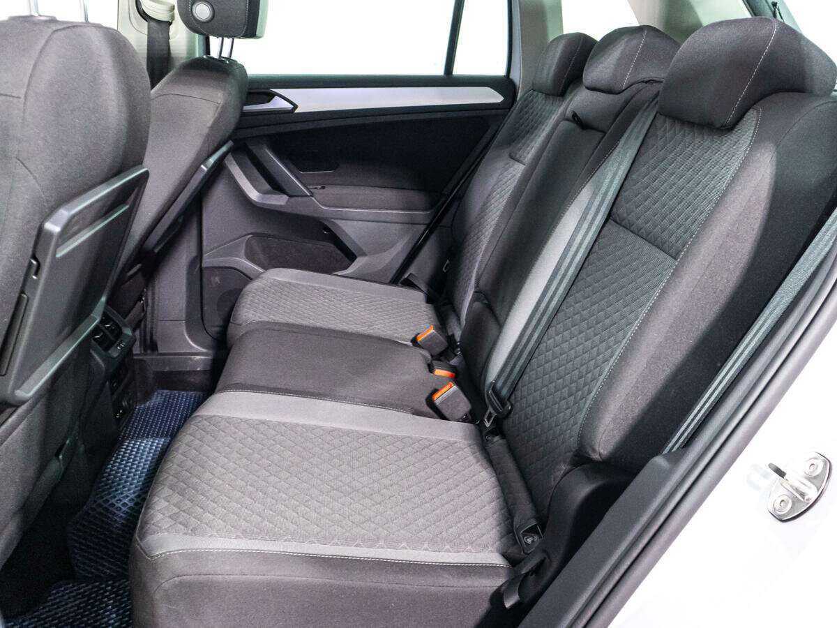 Купить Volkswagen Tiguan L, 2019, 74 014 км, фото №10