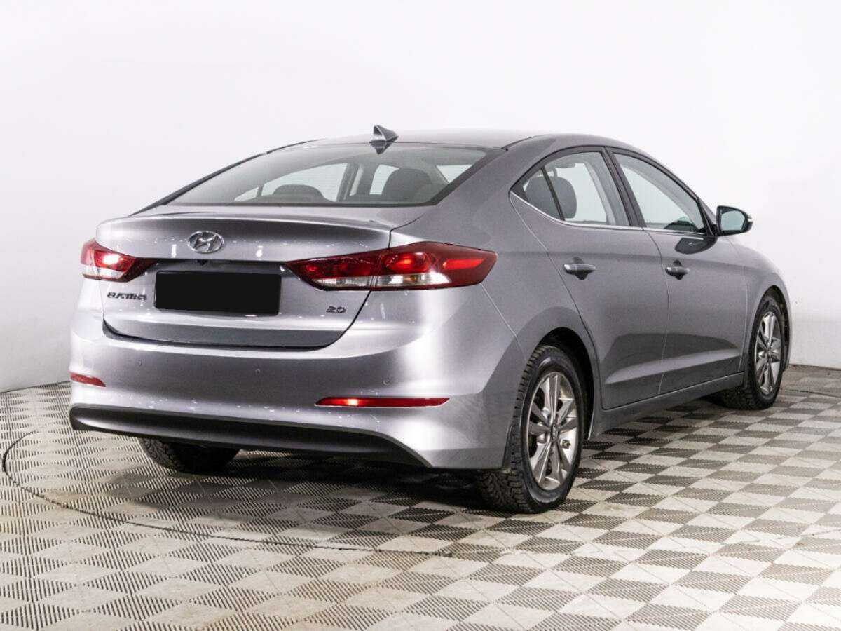 Купить Hyundai Elantra, 2018, 184 612 км, фото №5