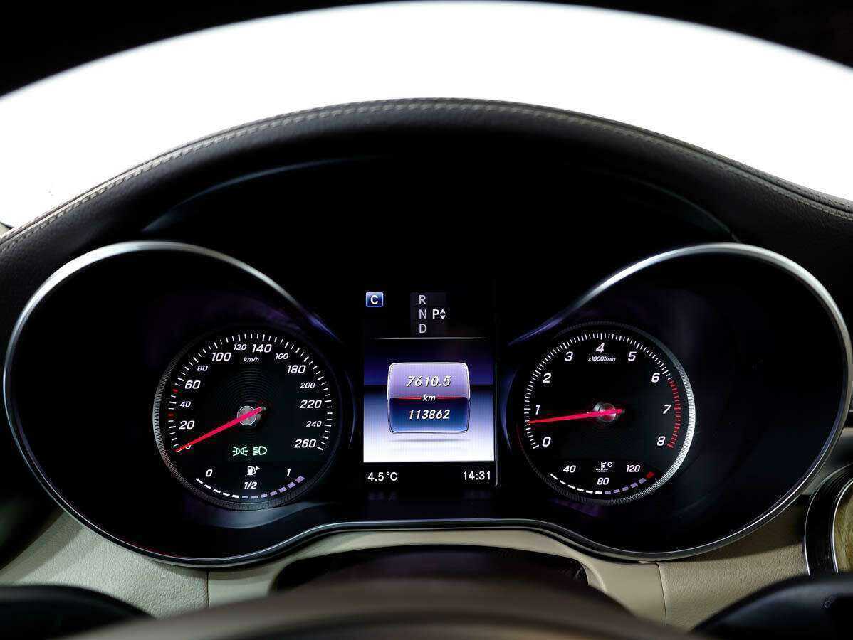 Купить Mercedes-Benz C-Класс 180, 2015, 113 862 км, фото №25