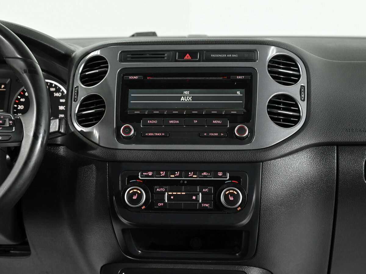 Купить Volkswagen Tiguan, 2013, 130 000 км, фото №9