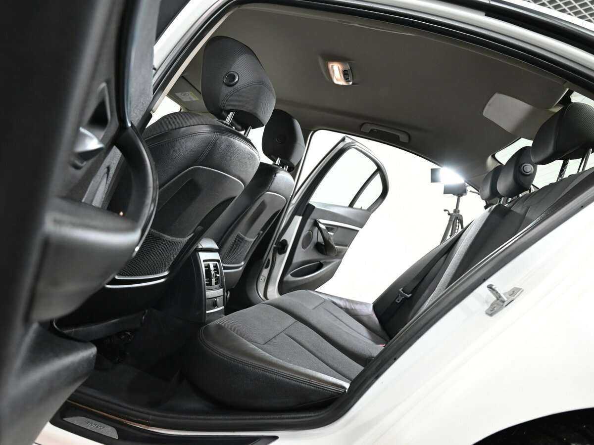 Купить BMW 3 серии 320d xDrive, 2016, 116 000 км, фото №11