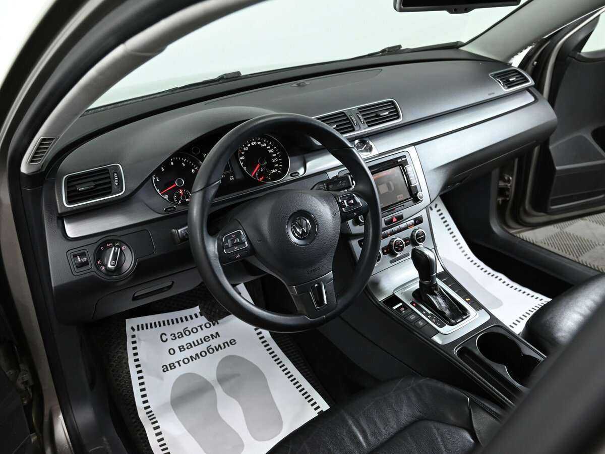 Купить Volkswagen Passat, 2014, 120 000 км, фото №7