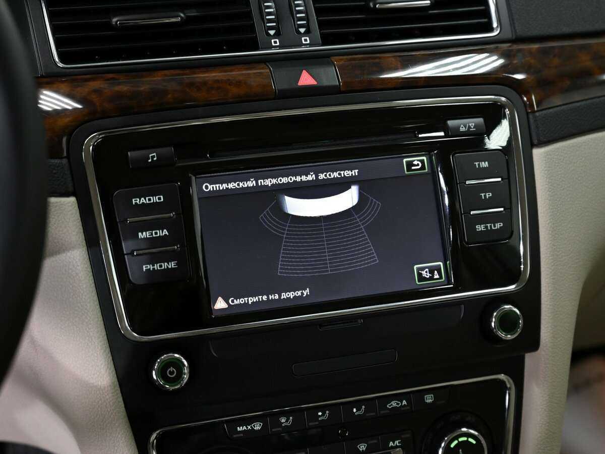 Купить Skoda Superb DSG, 2013, 119 000 км, фото №13