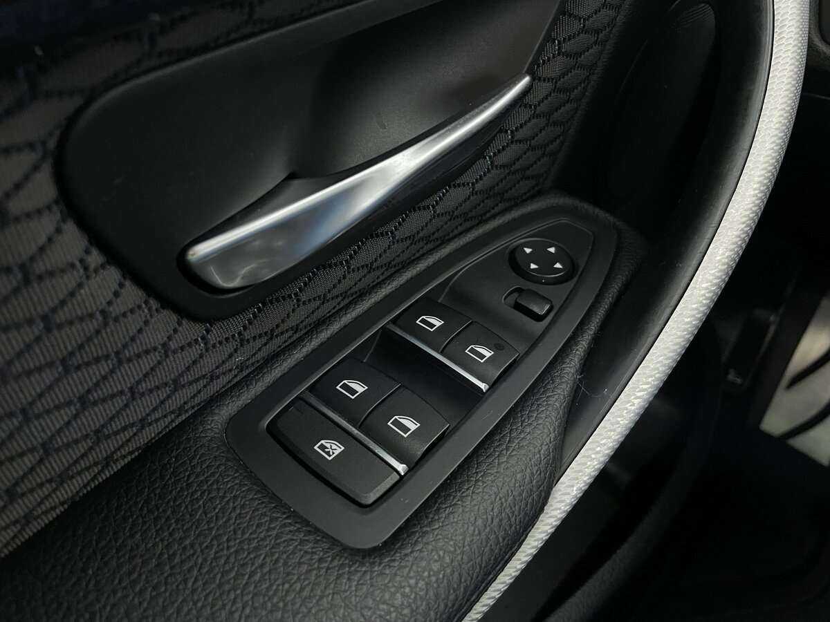 Купить BMW 3 серии 320i xDrive, 2016, 109 000 км, фото №22