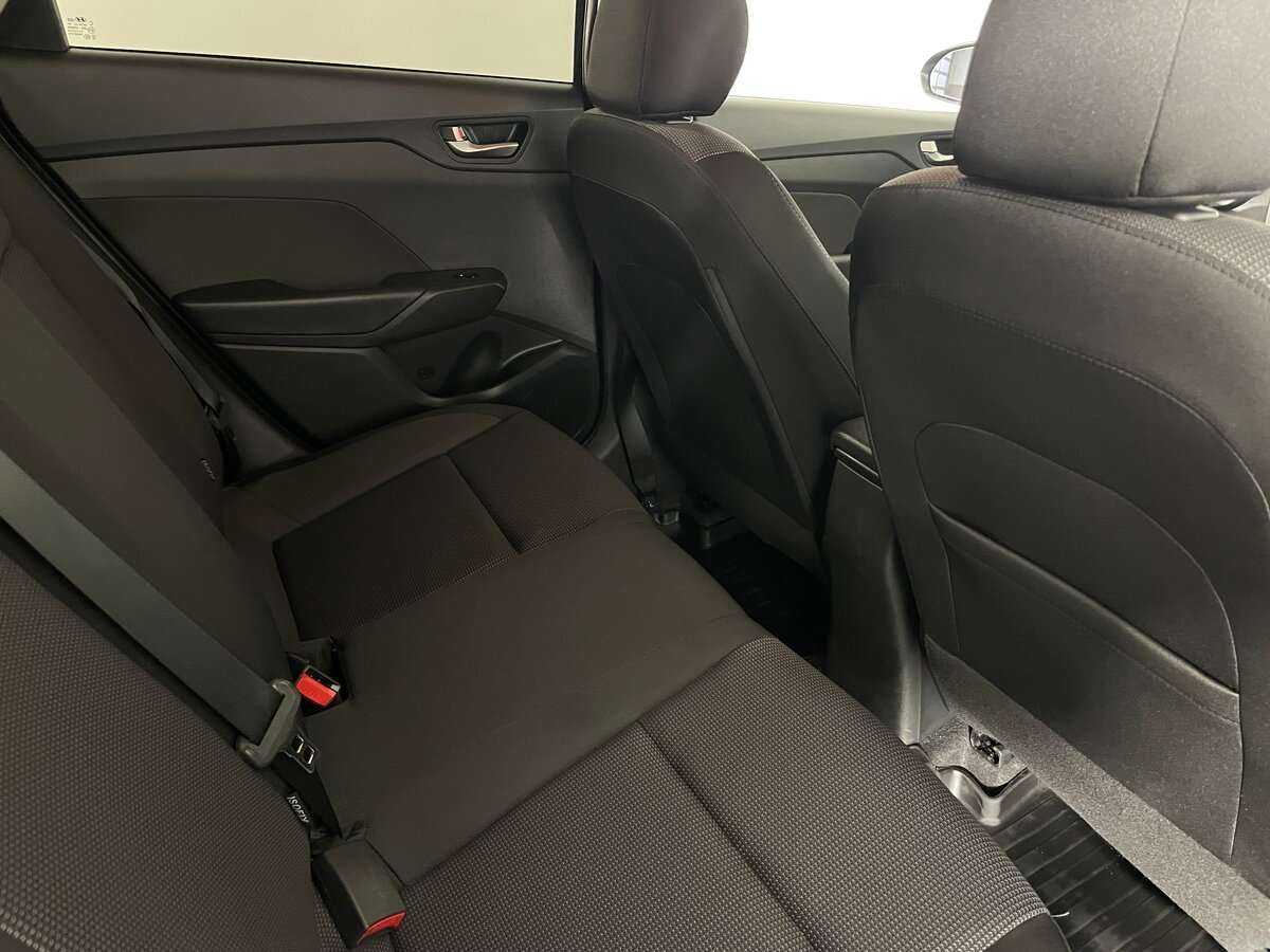 Купить Hyundai Solaris, 2018, 69 000 км, фото №20