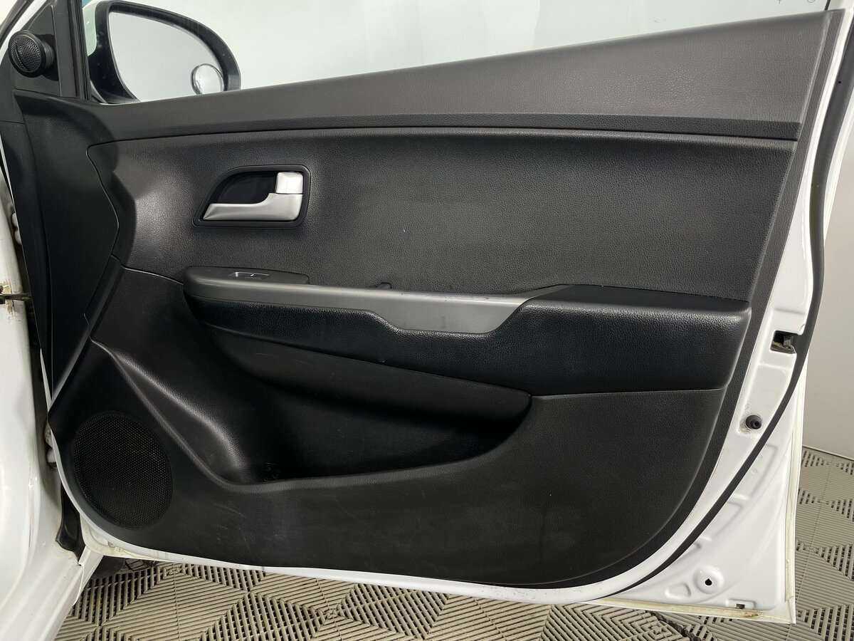 Купить Kia Rio, 2015, 166 313 км, фото №20