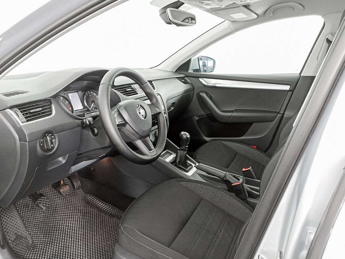 Купить Skoda Octavia, 2017, 109 202 км, фото №12