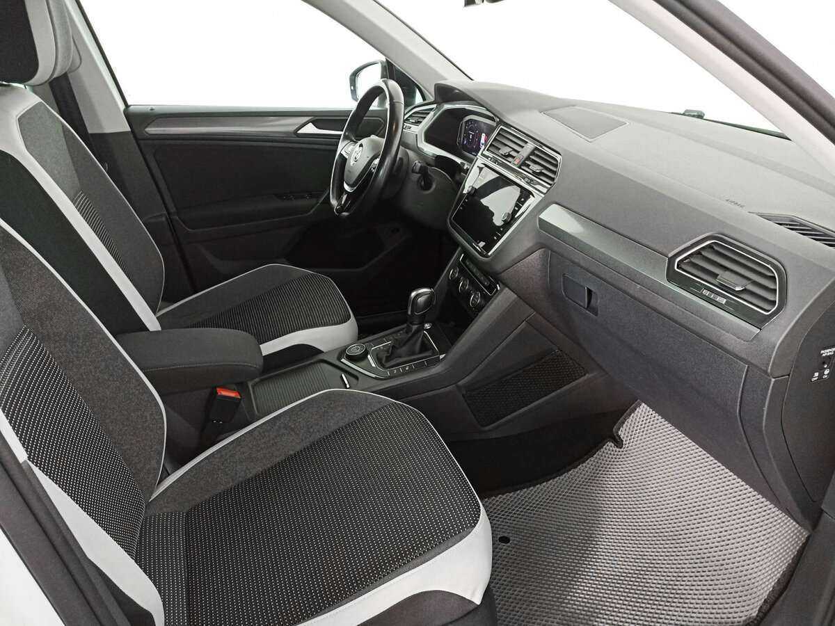 Купить Volkswagen Tiguan, 2019, 243 793 км, фото №9