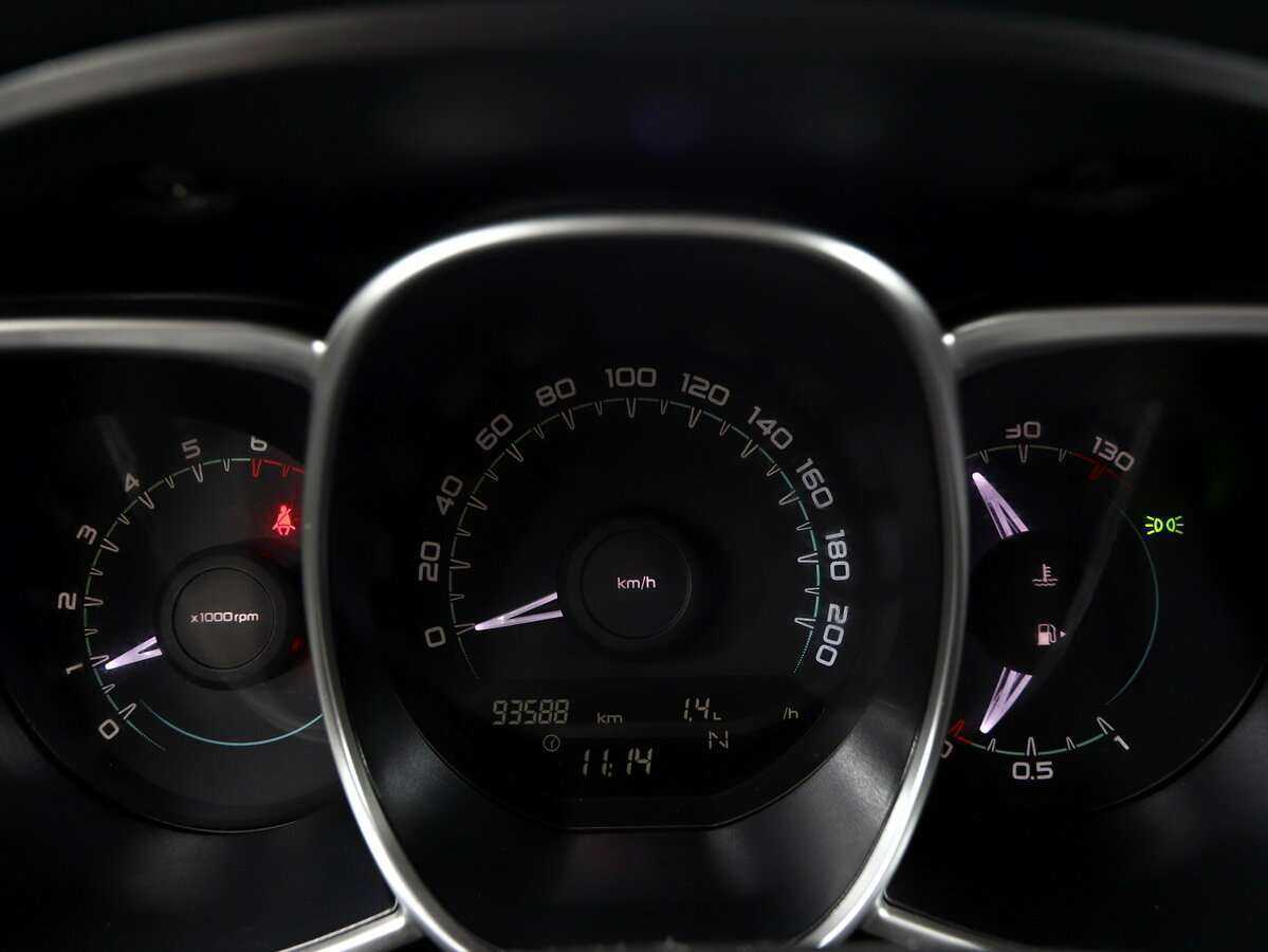 Купить Lada (ВАЗ) Vesta, 2015, 94 000 км, фото №19