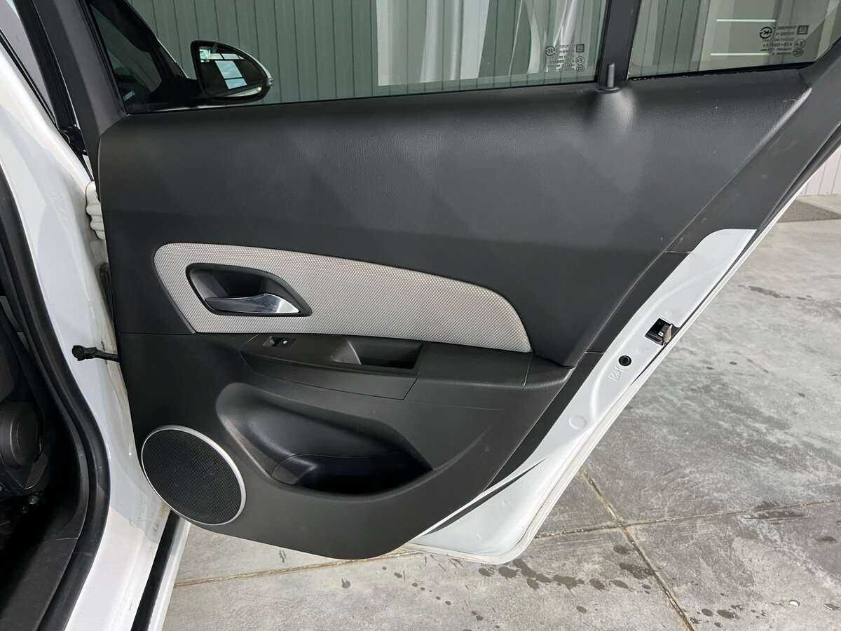 Купить Chevrolet Cruze, 2013, 158 504 км, фото №19