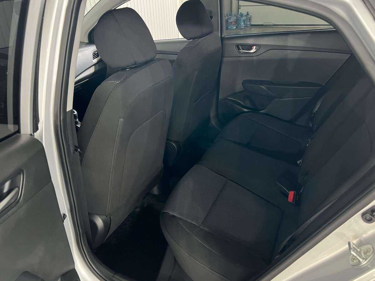 Купить Hyundai Solaris, 2020, 57 432 км, фото №17