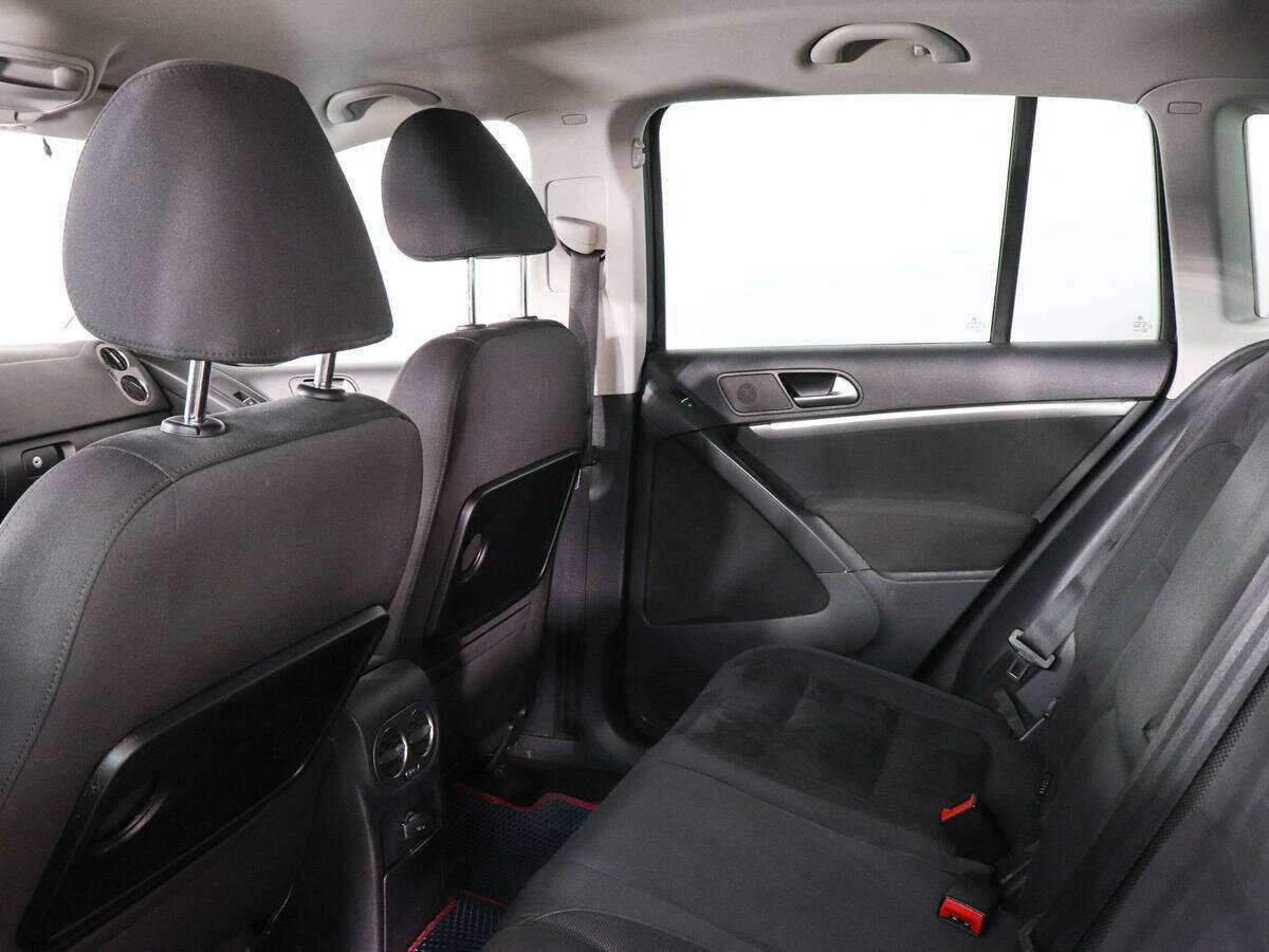Купить Volkswagen Tiguan, 2012, 302 221 км, фото №12