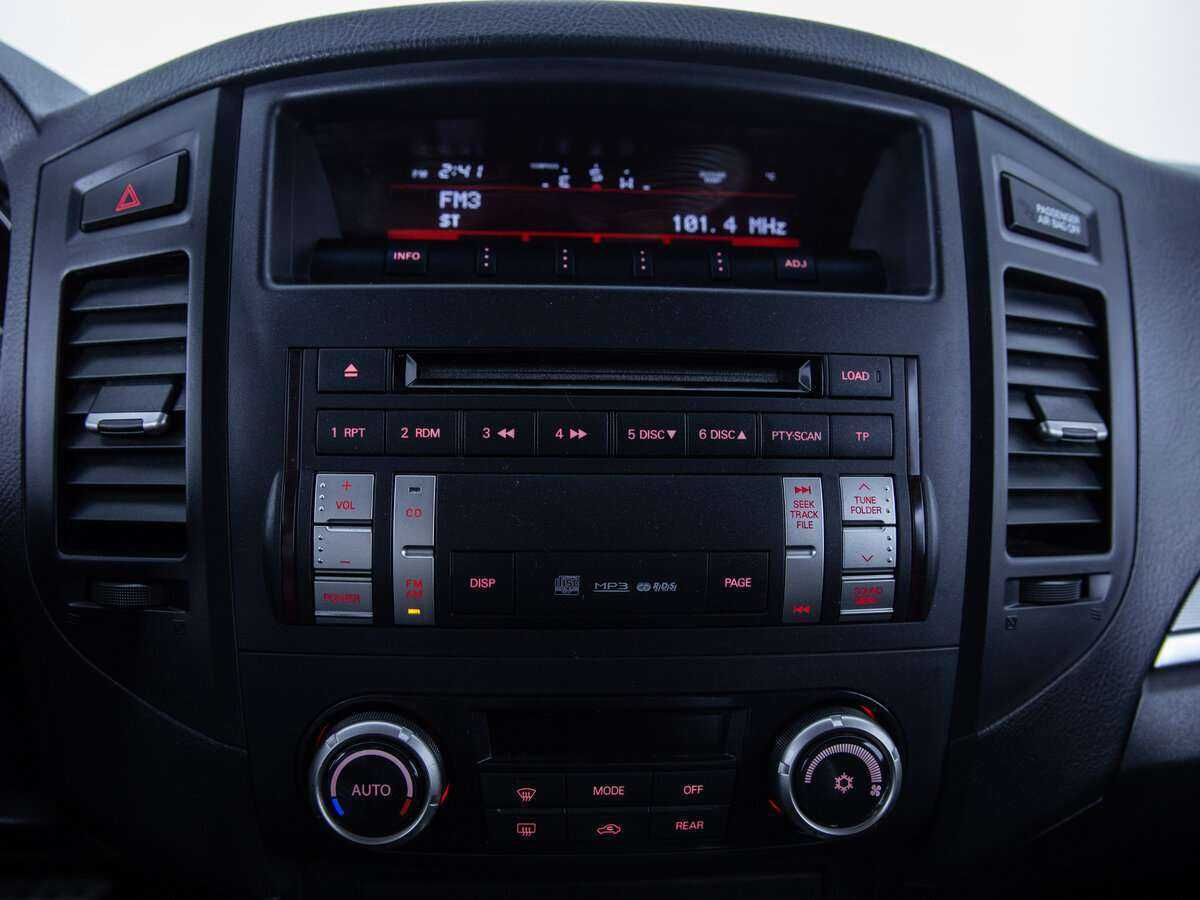 Купить Mitsubishi Pajero, 2012, 127 158 км, фото №12