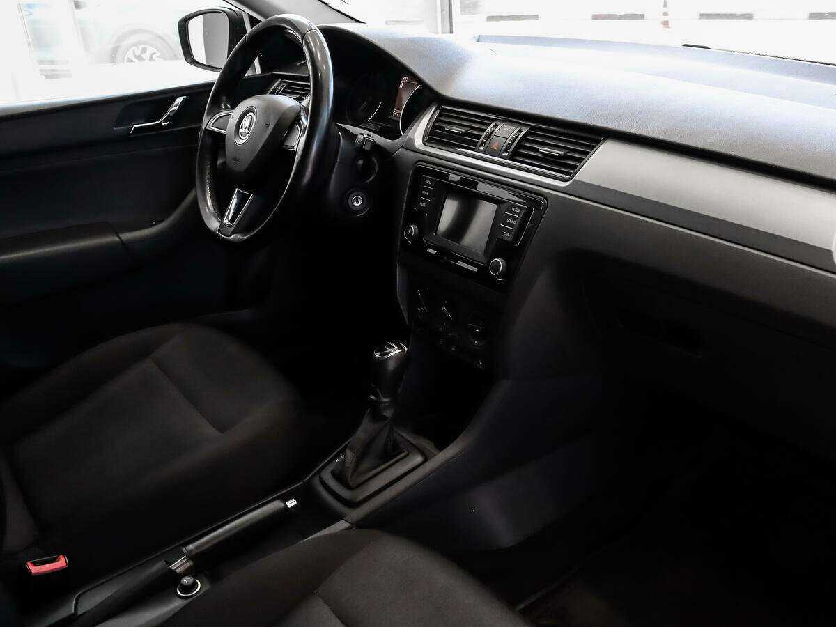 Купить Skoda Rapid, 2016, 63 428 км, фото №10