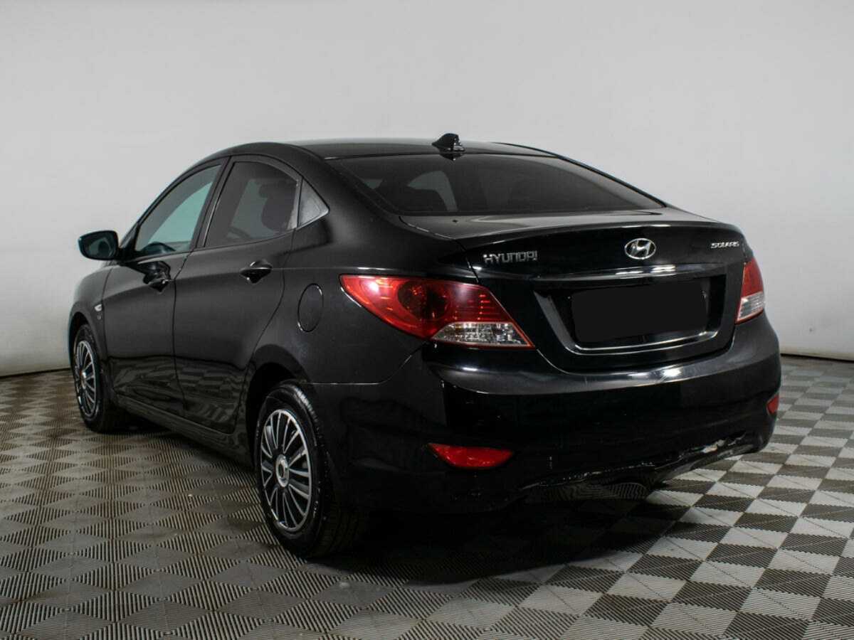 Купить Hyundai Solaris, 2013, 233 735 км, фото №7