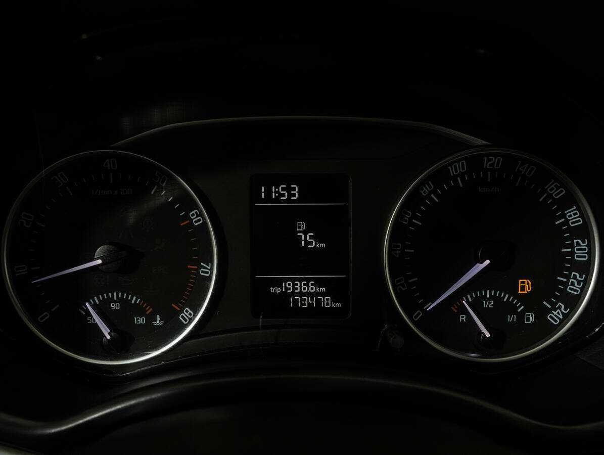 Купить Skoda Octavia, 2013, 173 477 км, фото №9