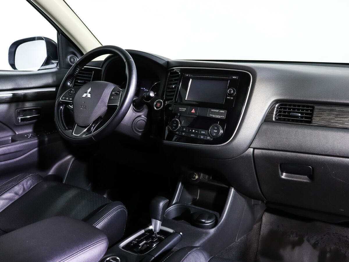 Купить Mitsubishi Outlander, 2016, 88 000 км, фото №8