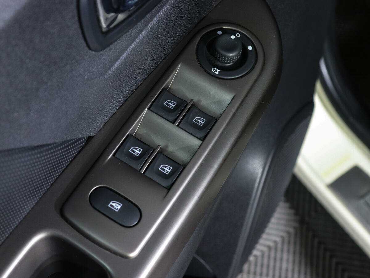 Купить Renault Kaptur, 2018, 73 000 км, фото №16