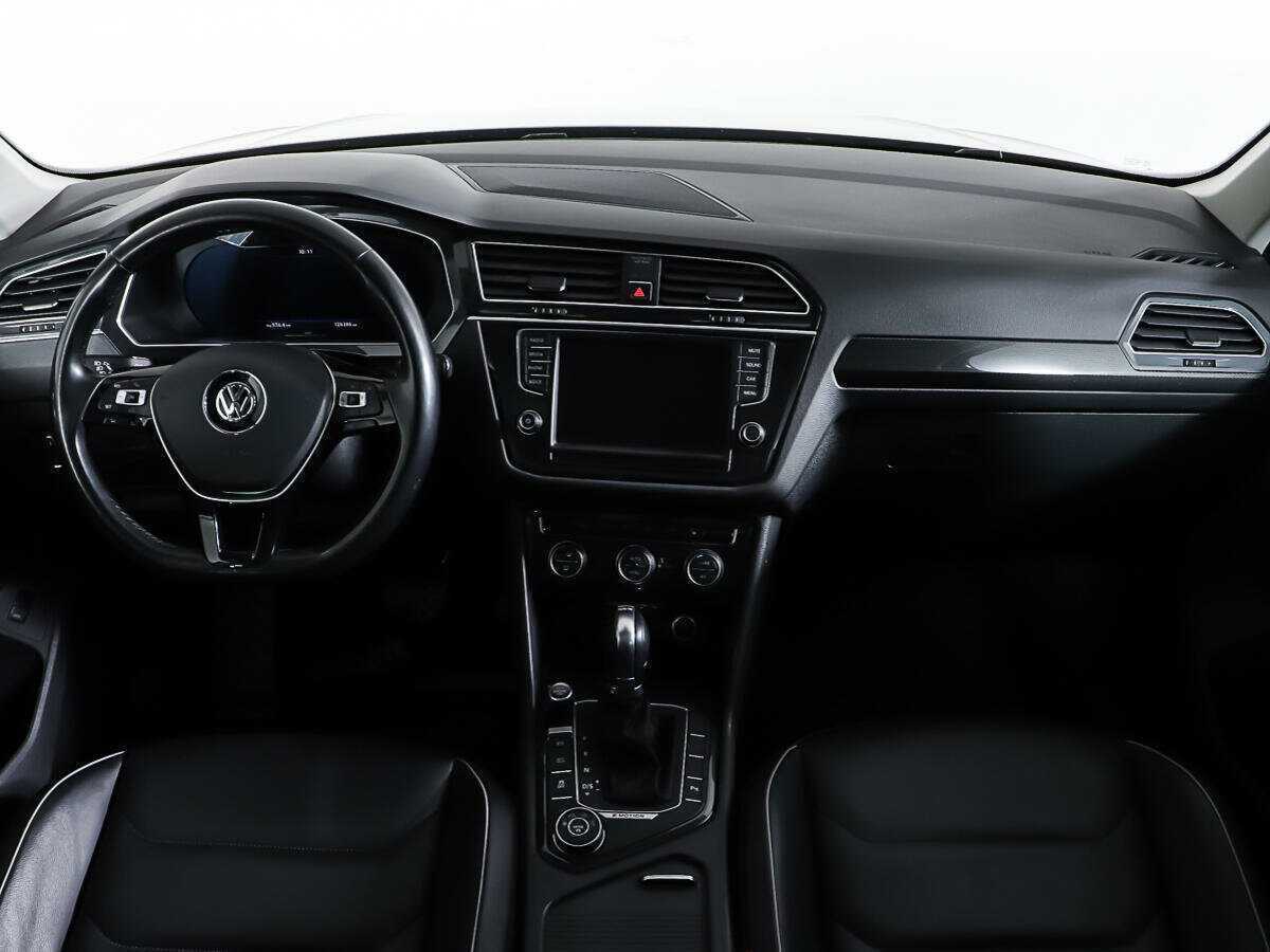 Купить Volkswagen Tiguan, 2017, 128 366 км, фото №13