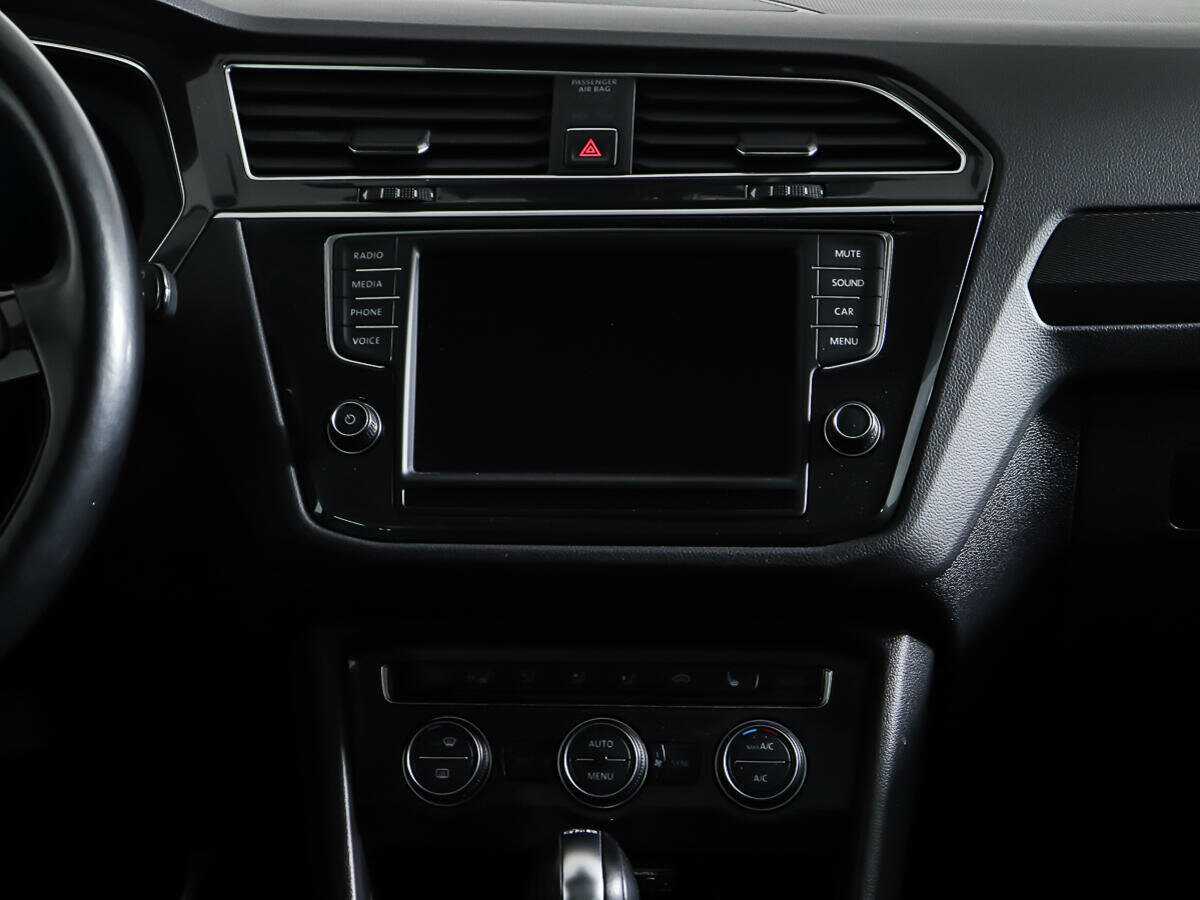 Купить Volkswagen Tiguan, 2017, 128 366 км, фото №14