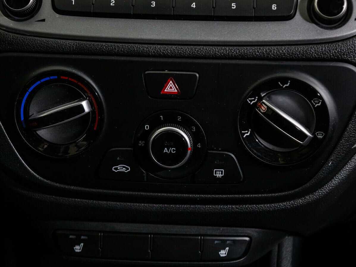 Купить Hyundai Solaris, 2022, 28 739 км, фото №14