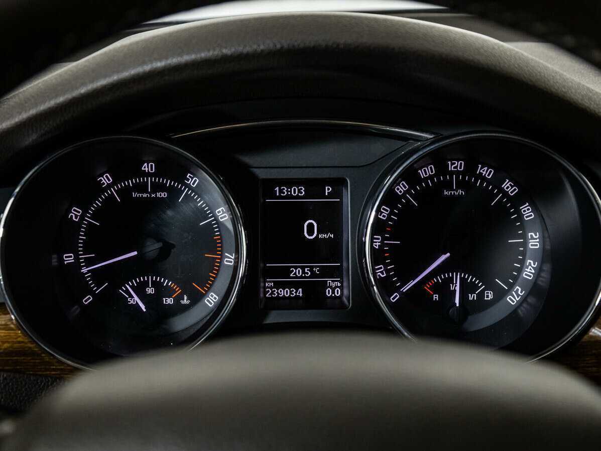 Купить Skoda Superb, 2014, 239 026 км, фото №12