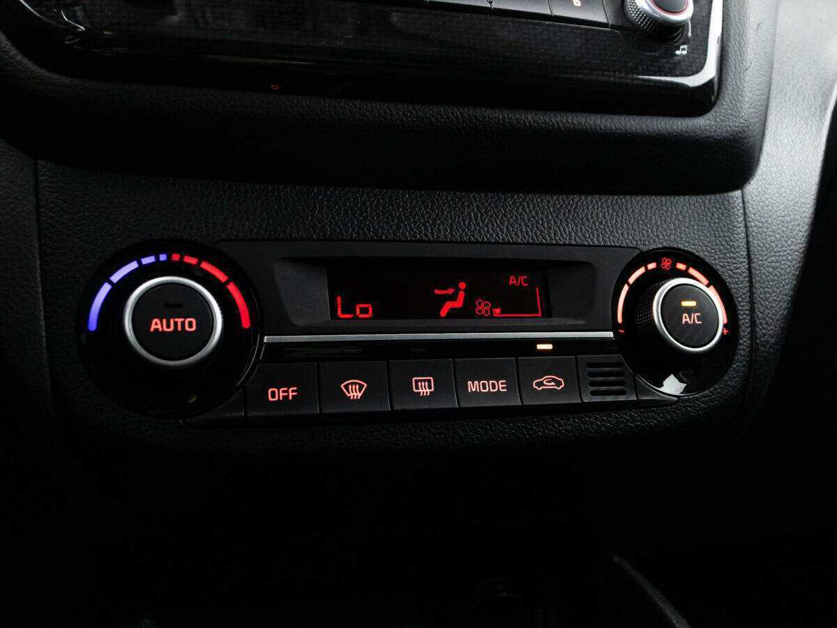 Купить Kia Rio, 2017, 67 581 км, фото №17