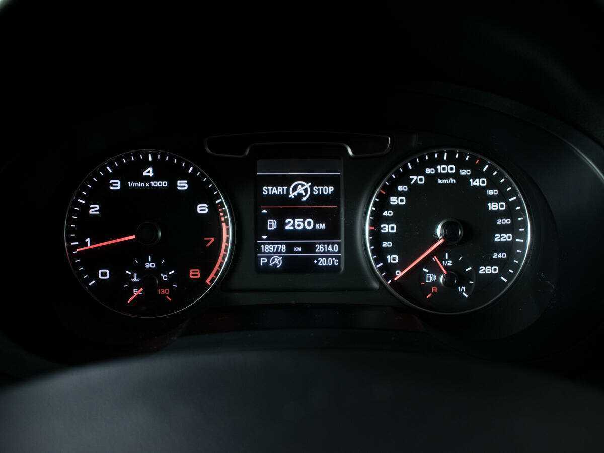 Купить Audi Q3, 2012, 190 000 км, фото №11