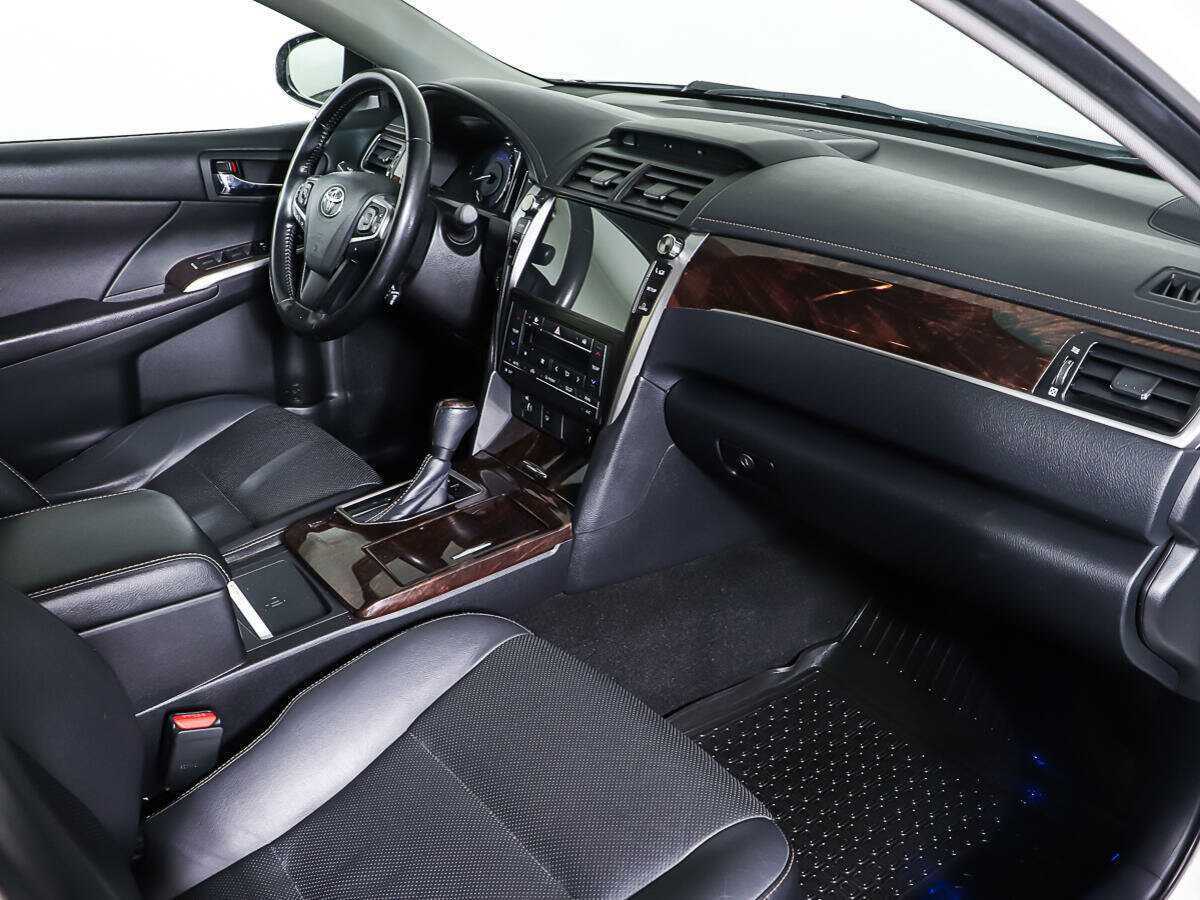 Купить Toyota Camry, 2017, 120 578 км, фото №9