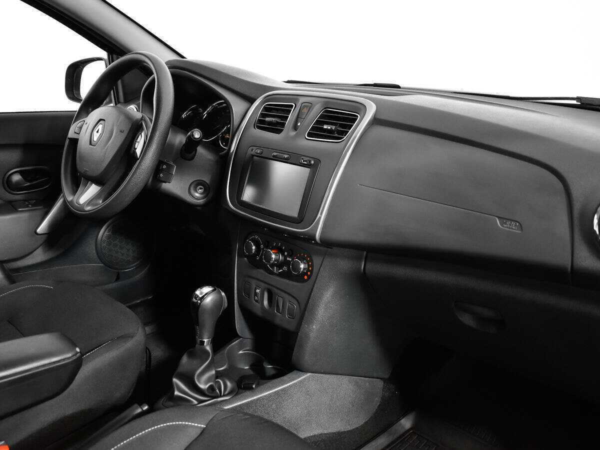 Купить Renault Sandero Stepway, 2017, 72 930 км, фото №7
