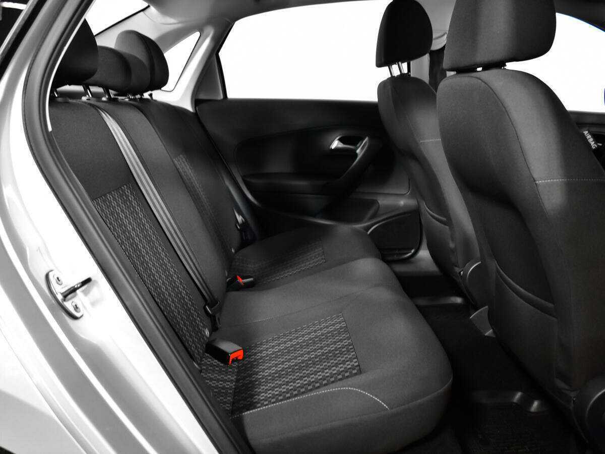 Купить Volkswagen Polo, 2017, 144 962 км, фото №10