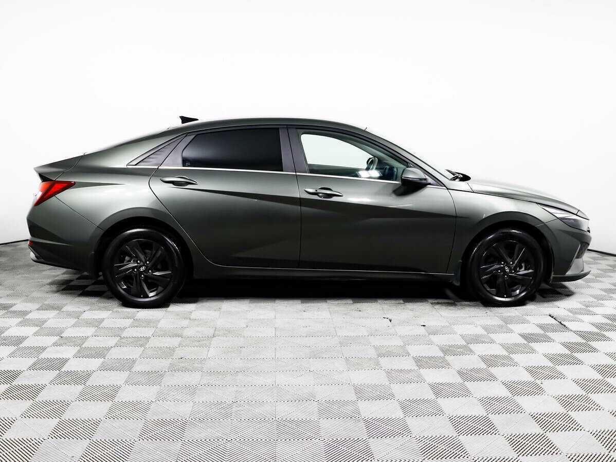 Купить Hyundai Elantra, 2021, 34 882 км, фото №4