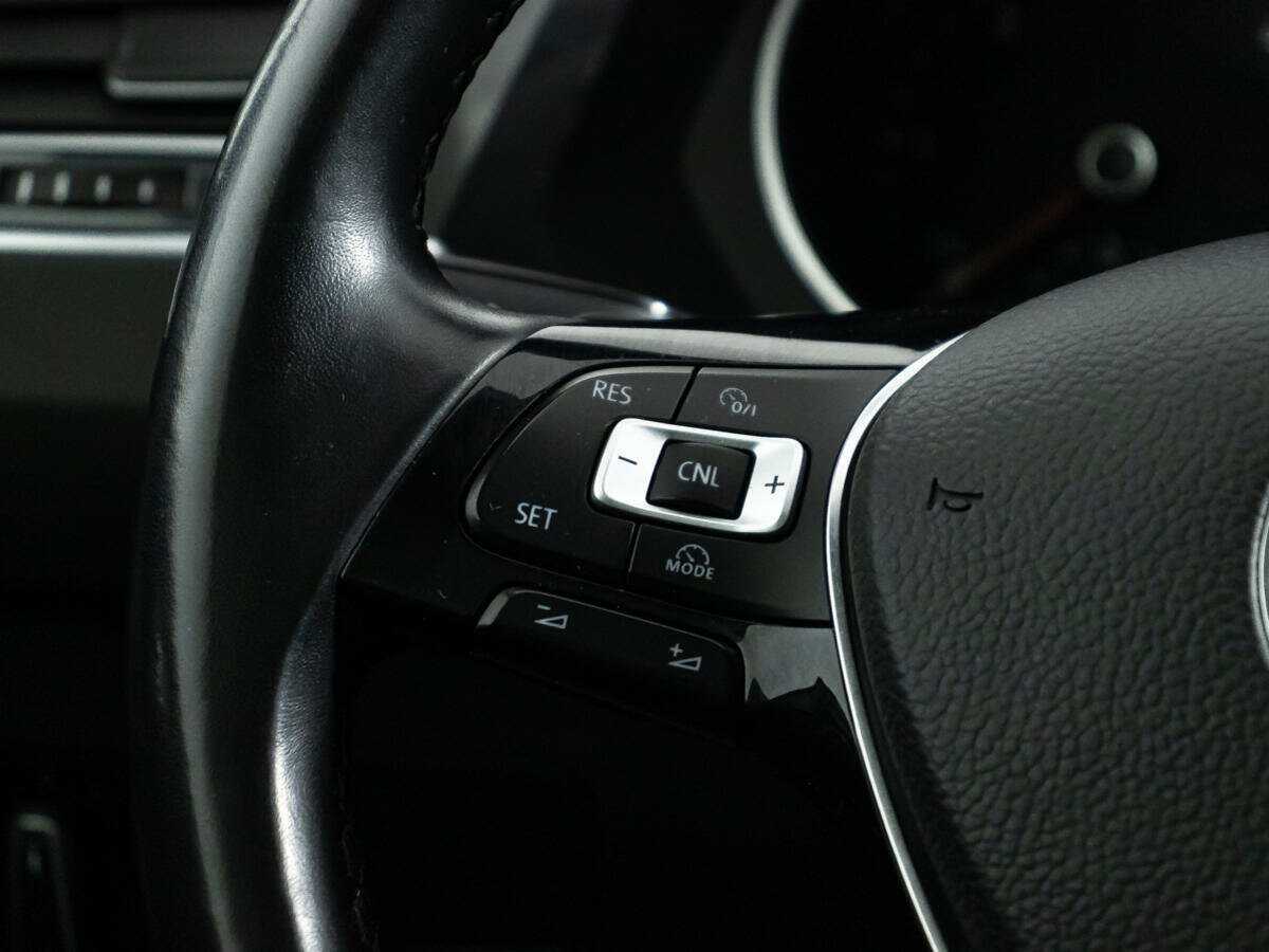 Купить Volkswagen Tiguan, 2018, 163 671 км, фото №19