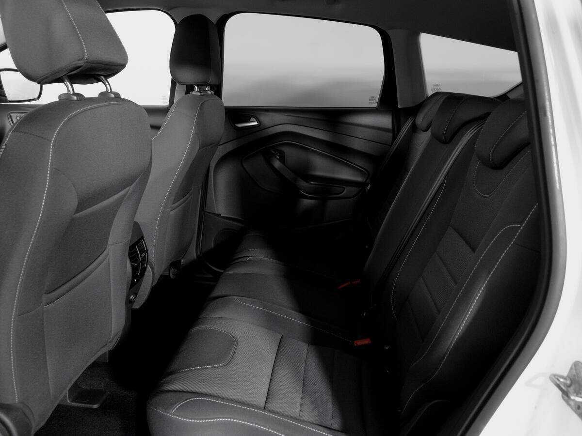 Купить Ford Kuga, 2016, 78 717 км, фото №10