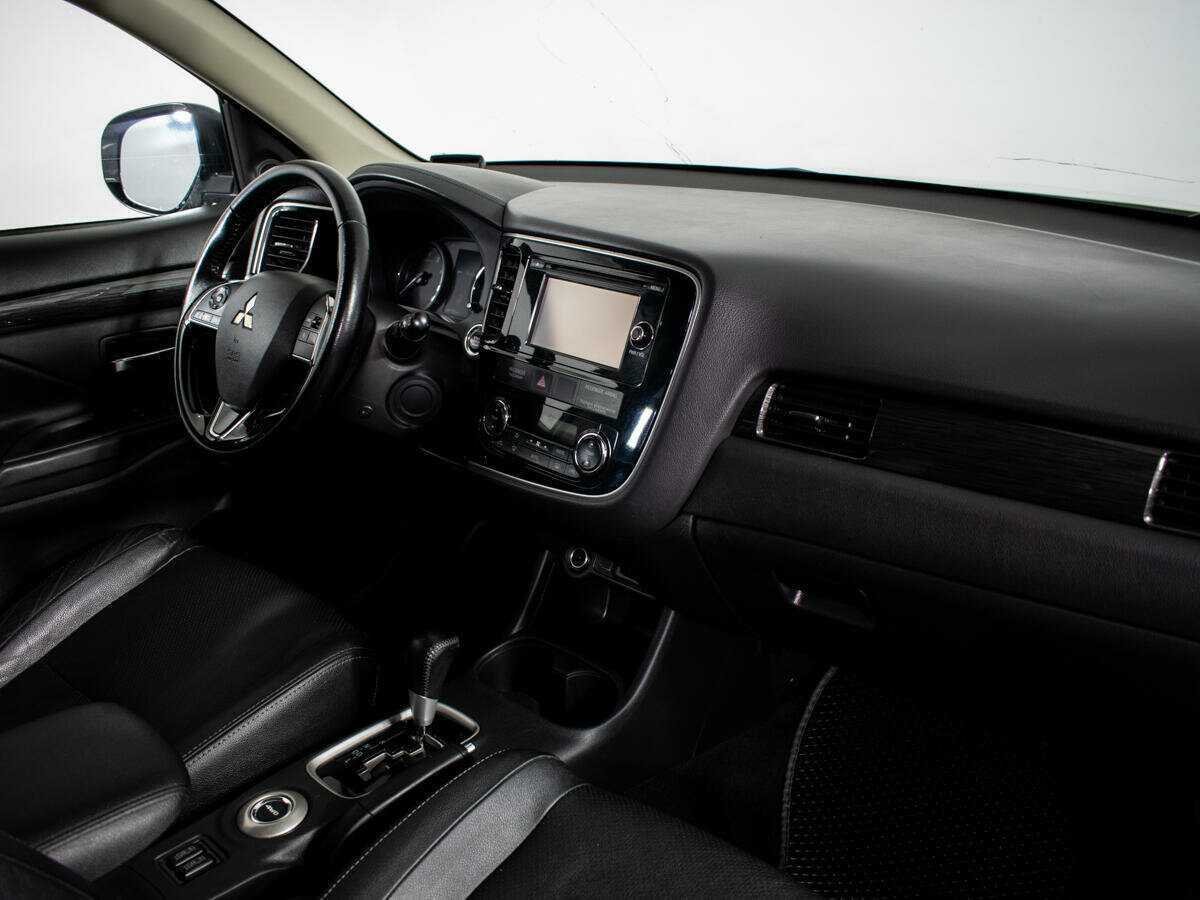 Купить Mitsubishi Outlander, 2016, 240 000 км, фото №8