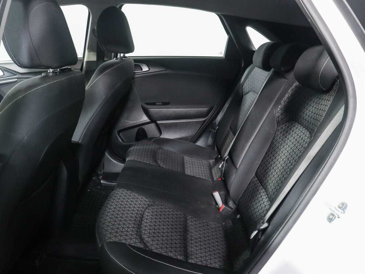 Купить Kia Ceed, 2018, 77 444 км, фото №9