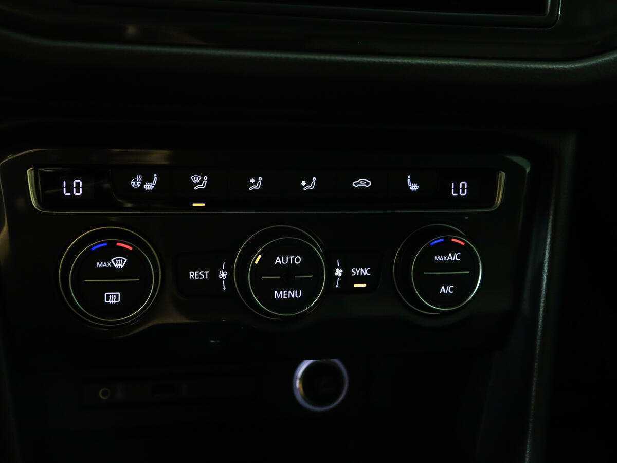 Купить Volkswagen Tiguan, 2017, 100 067 км, фото №15