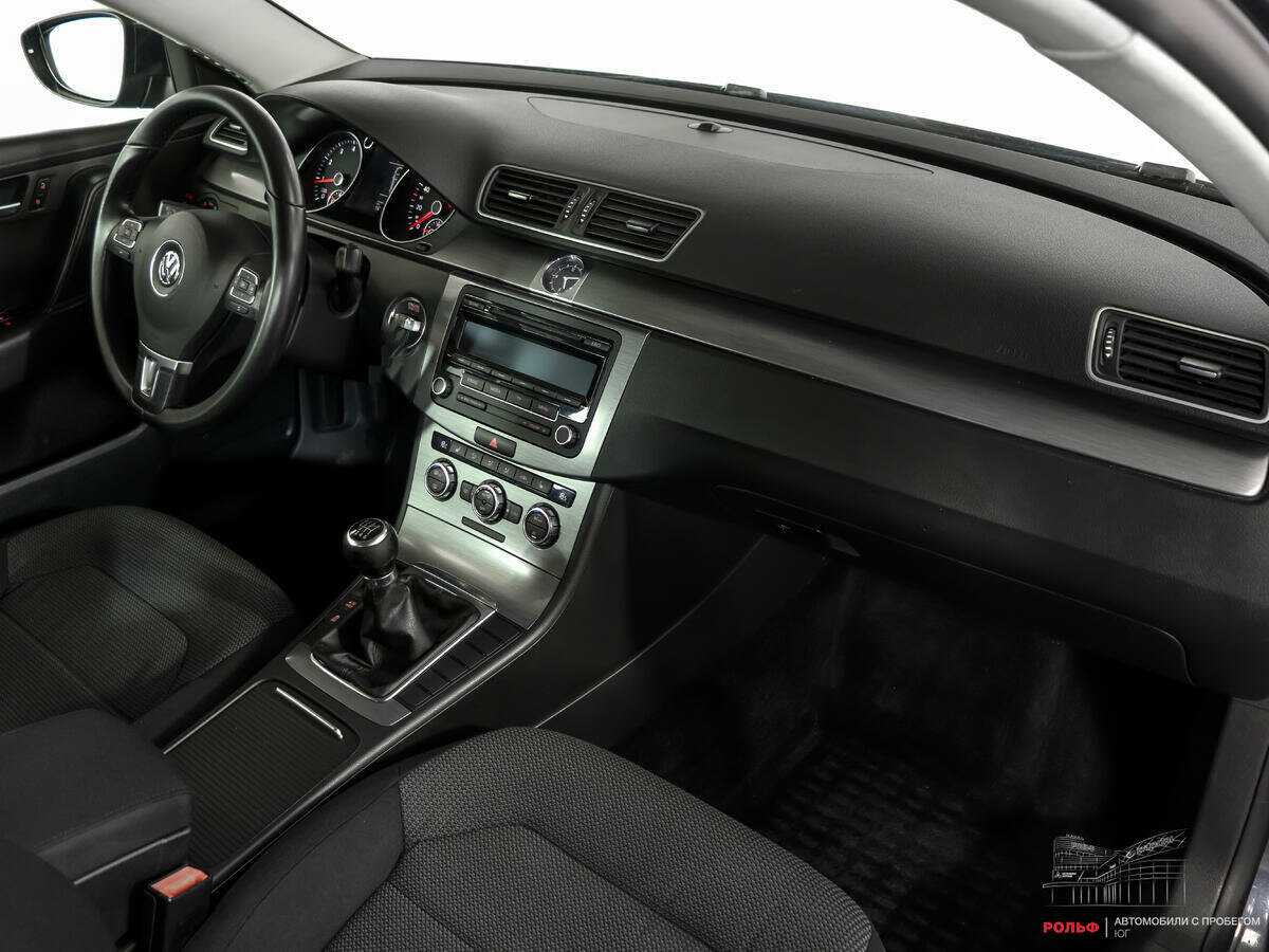Купить Volkswagen Passat, 2012, 162 581 км, фото №8